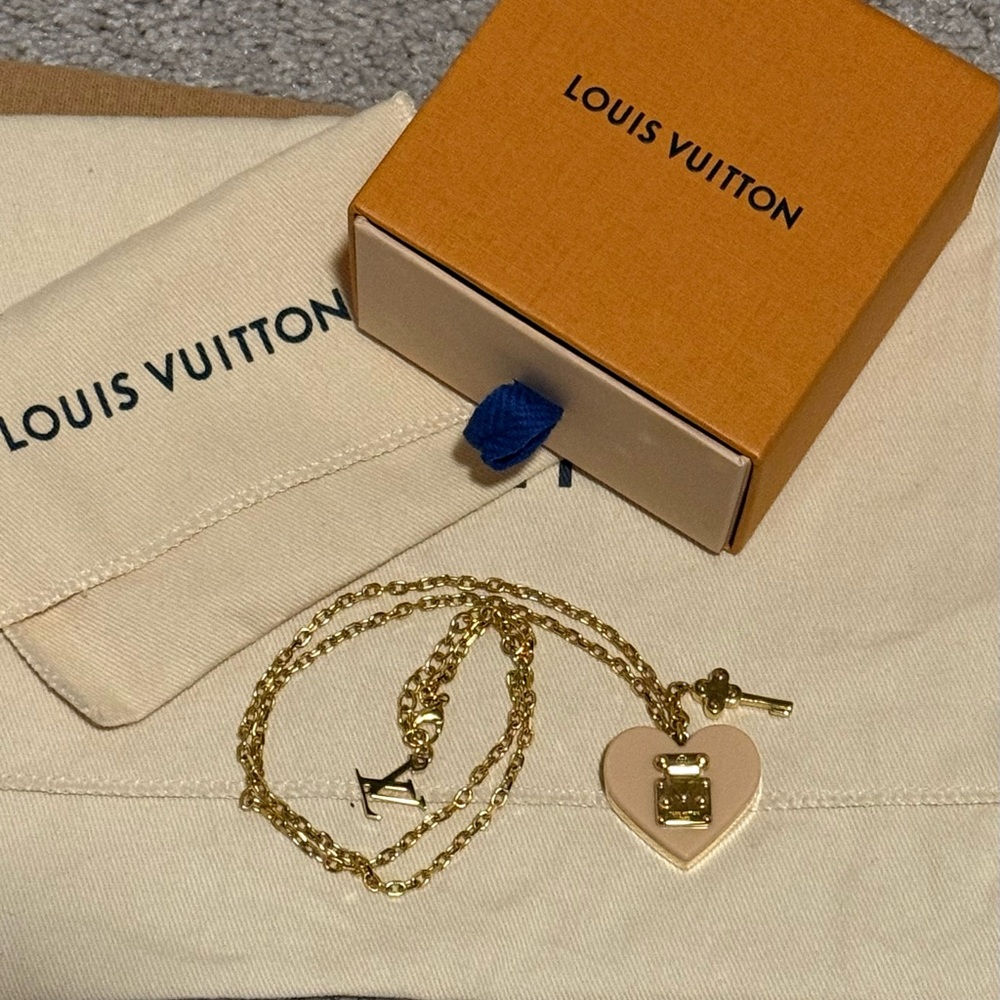 Louis Vuitton Gold and Blush Heart Pendant Necklace (COA included)
